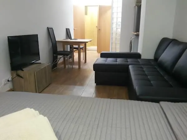 Spacious Doubleroom Apartment At Sants